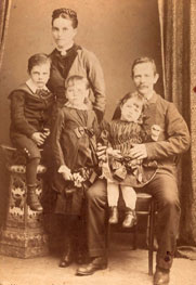 Joseph and Ann Clark and their children Rueben, Grace and Pearl, in 1899